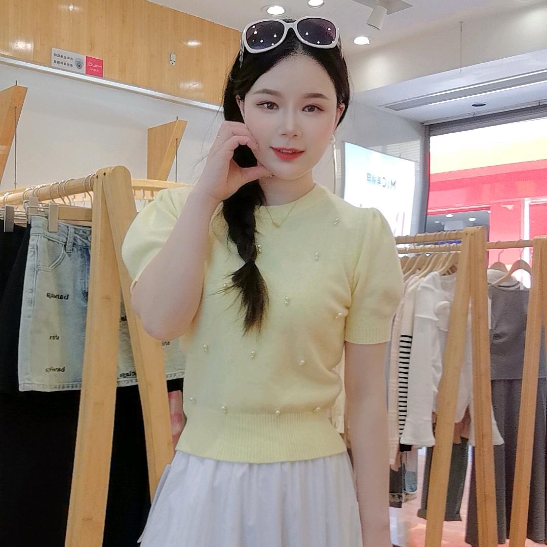 城隍街美丽穿主理人—莉莉
