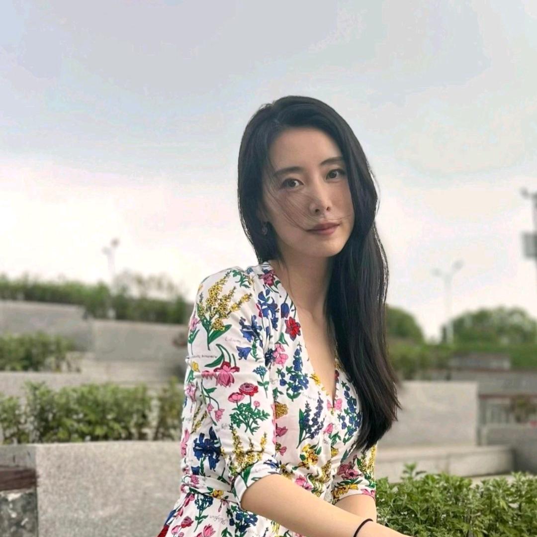 日兴百货
