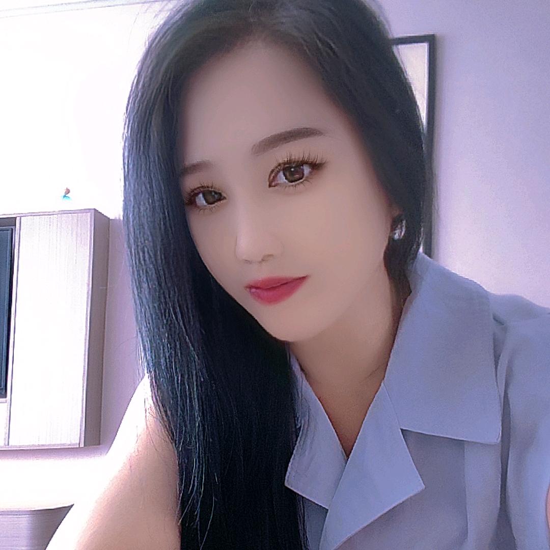 小卢姐
