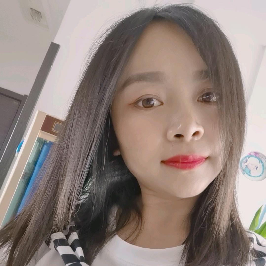 李薇