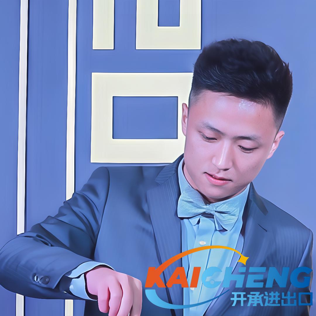 何军丨汽车出口