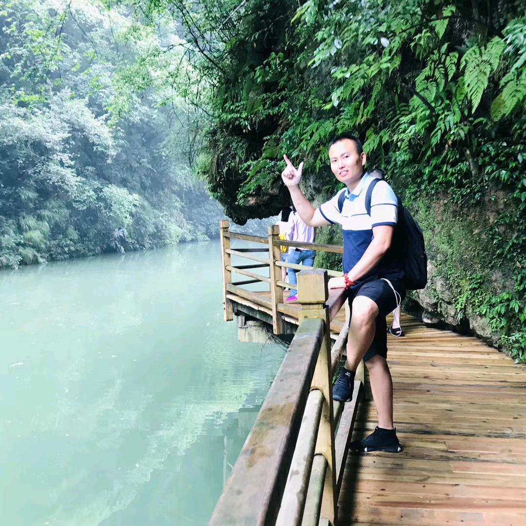 跟着 阿明 去旅游