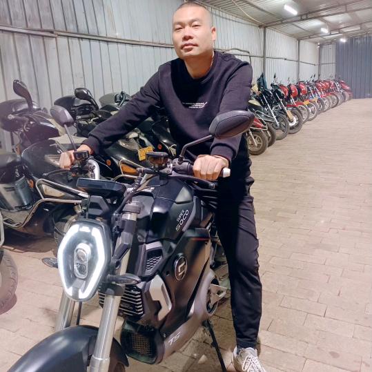 苏桥言言车行