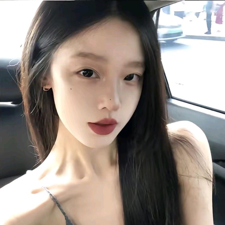 䨨鲸