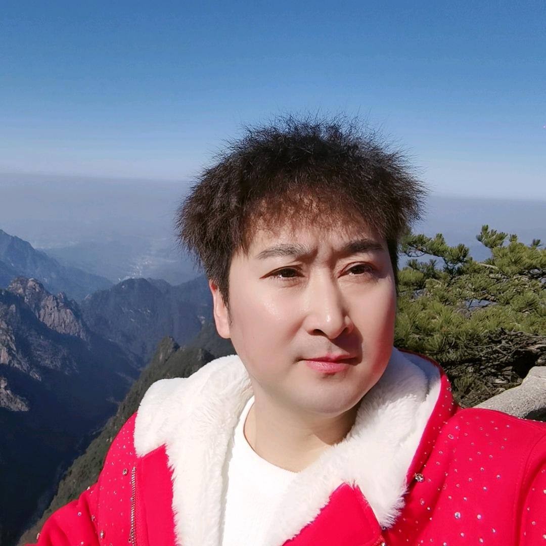 王俊
