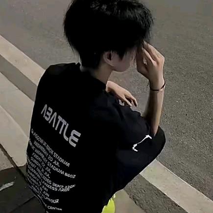小v爱玩狙
