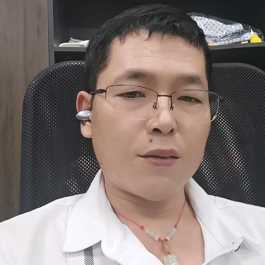 玩偶看世界