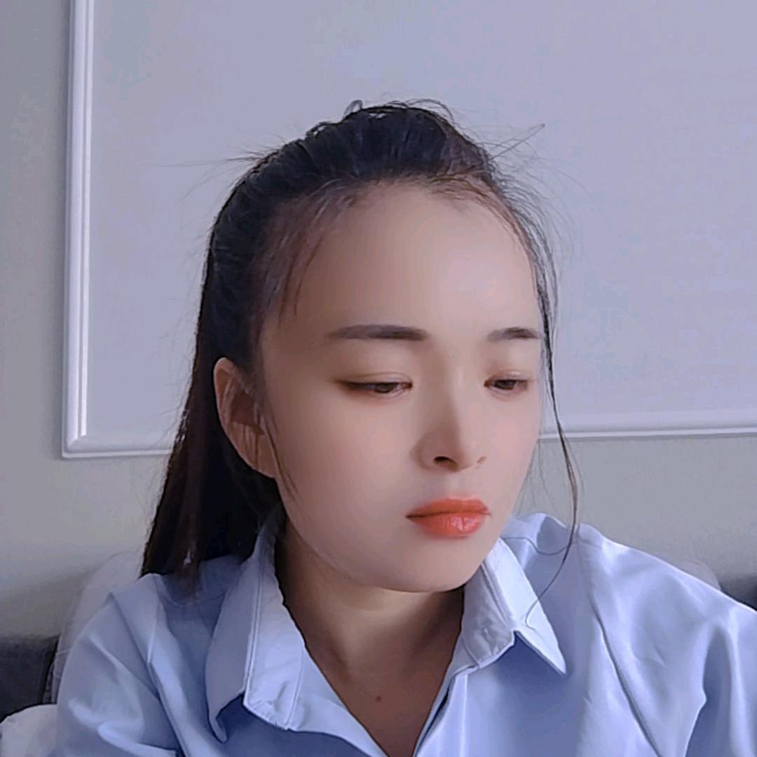 执笔写忧伤