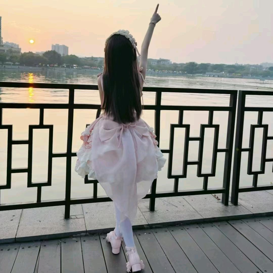 小歆也要吃糖