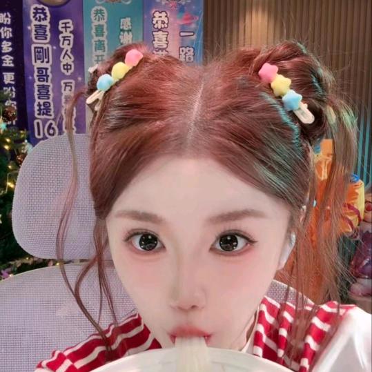 莫莫🍤⁵²⁵（请勿连赞）（养病去了）