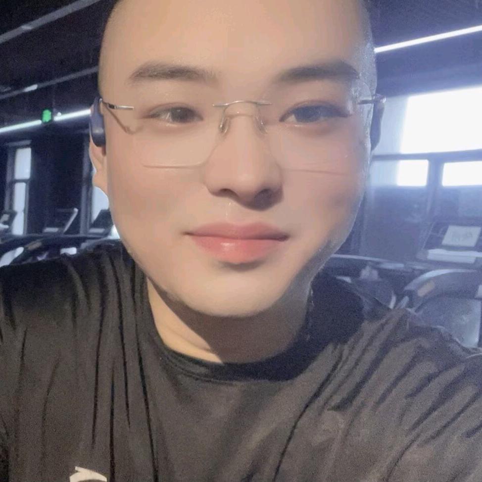 是秃子总会发光