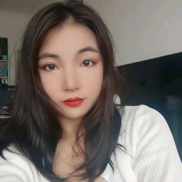 爱甜甜的我