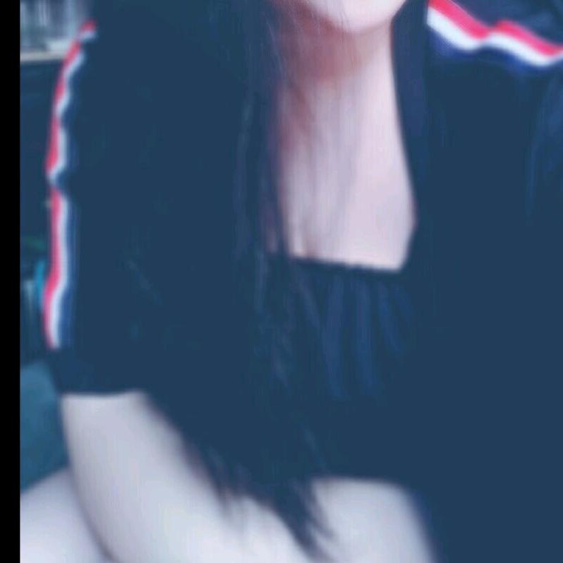 低头～看不见肚子