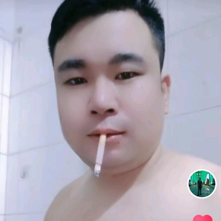 世界哪有真情，单身，想找个人过日子