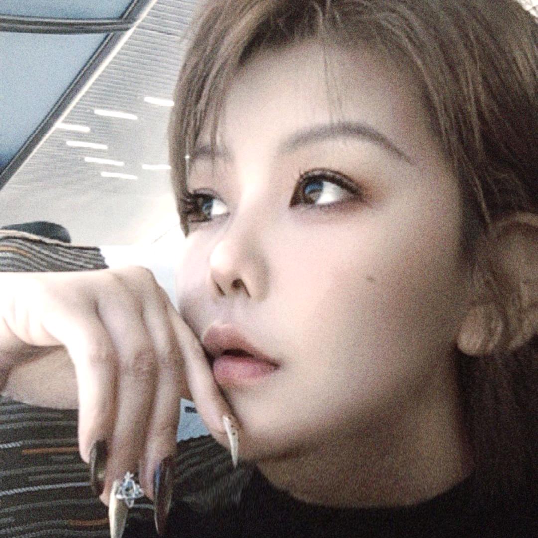 会做美甲的纹绣师