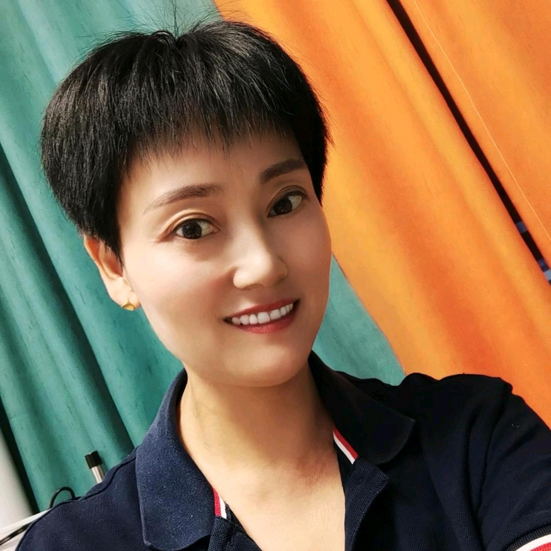 丁琼（小军妈）