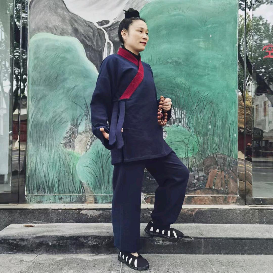 武当燕（道服太极服）