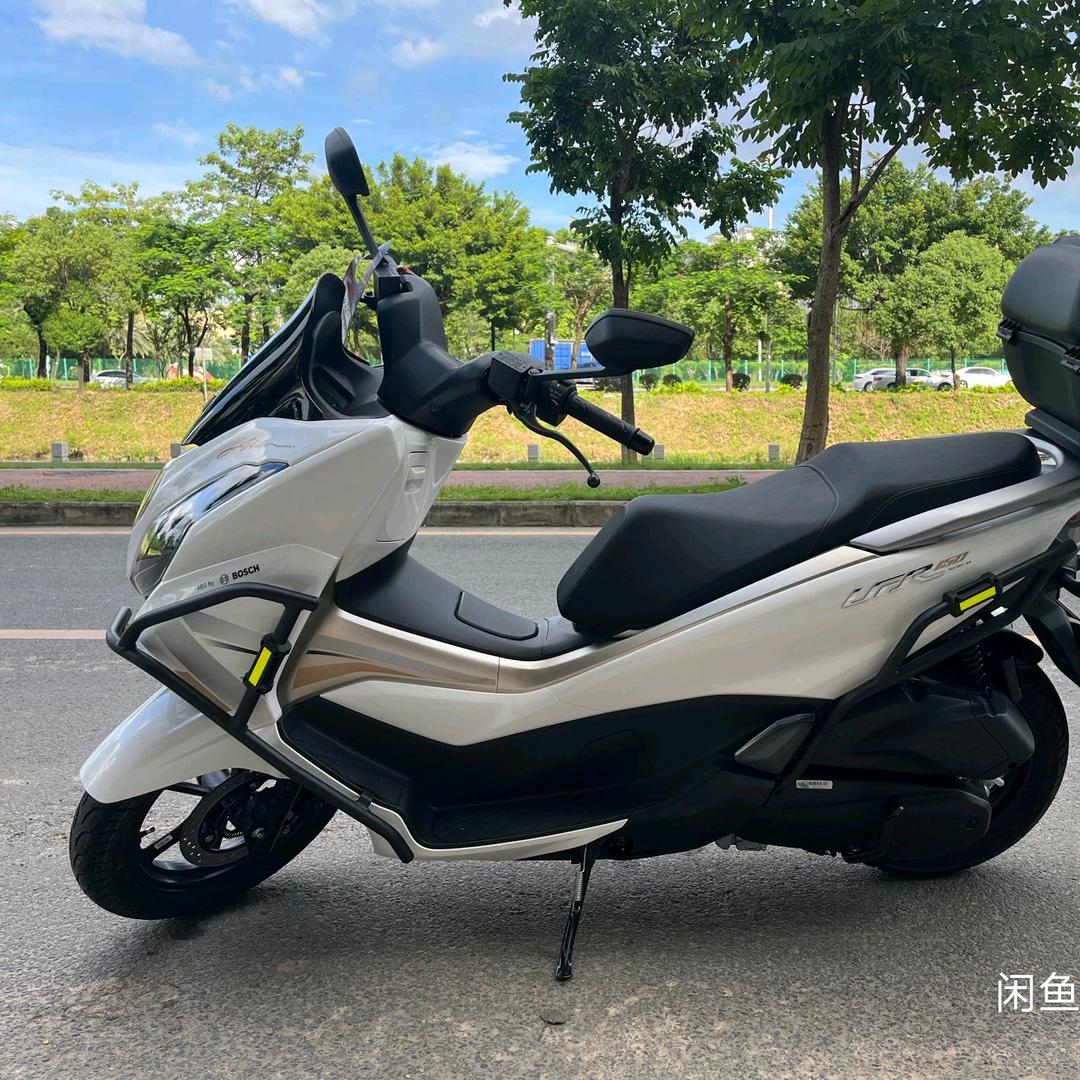 骑豪爵UFR150