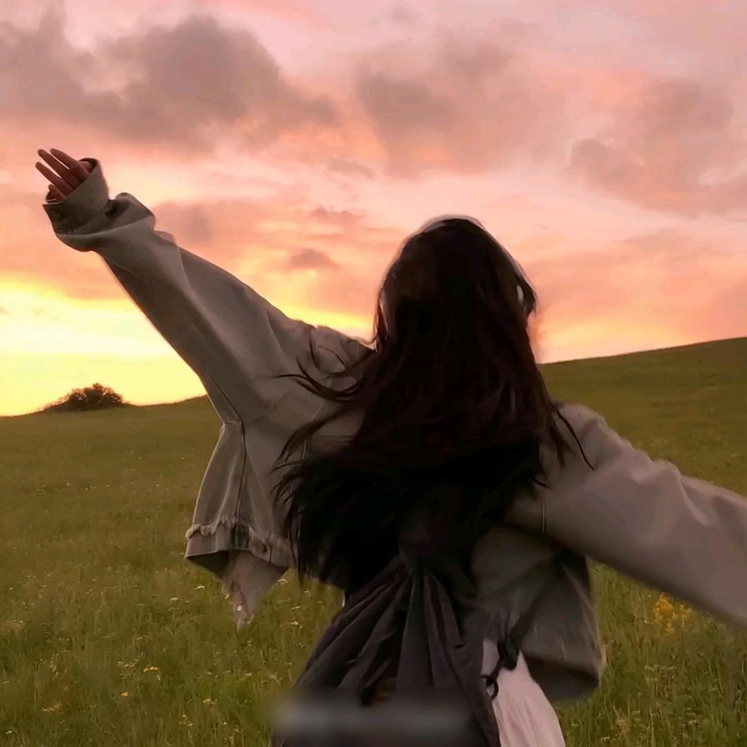 挽风❁⃘𖤣𖥧*ﾟ.