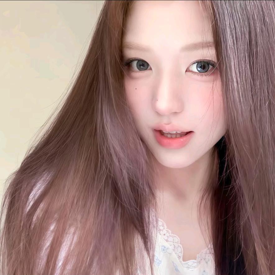 小陶爱吃香菜.