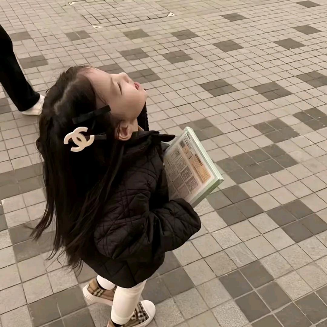 ︋︋︋︋︋   ㅤㅤㅤㅤ