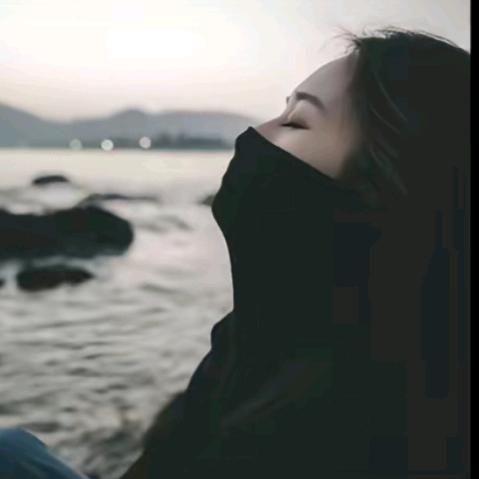 轻素栖花里（若羌店）