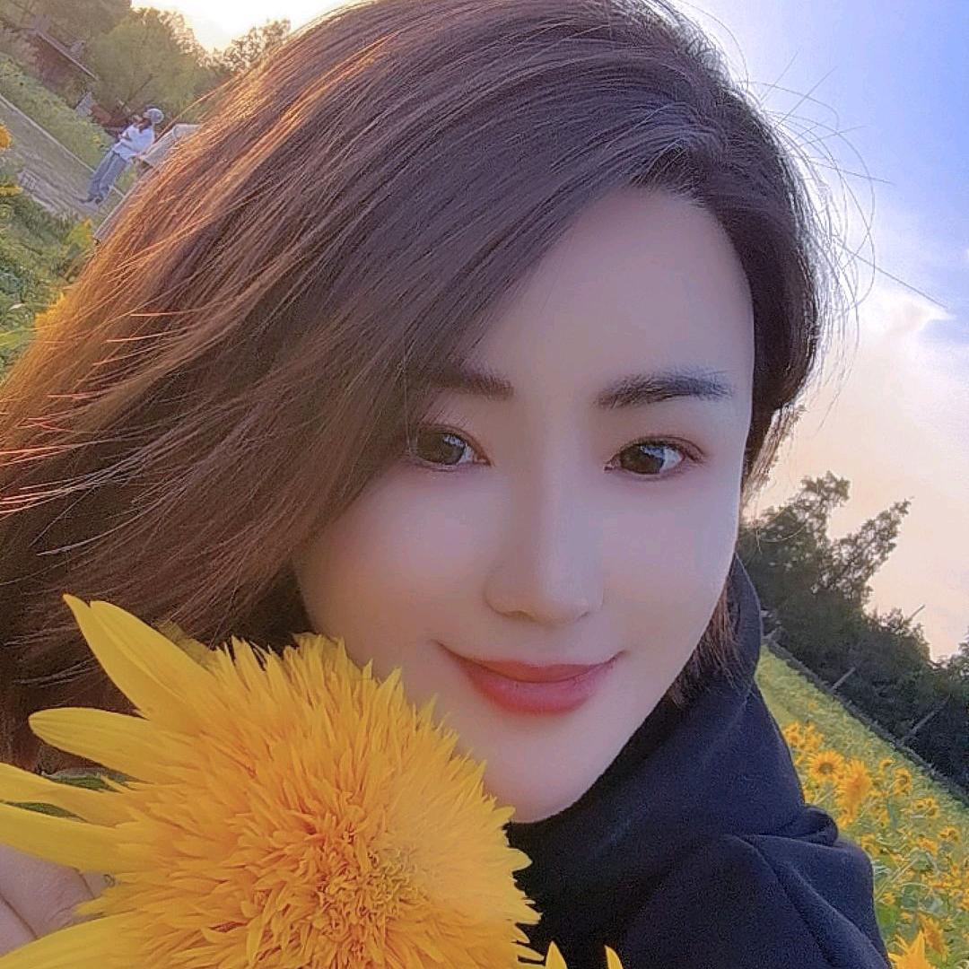 芳芳🌹