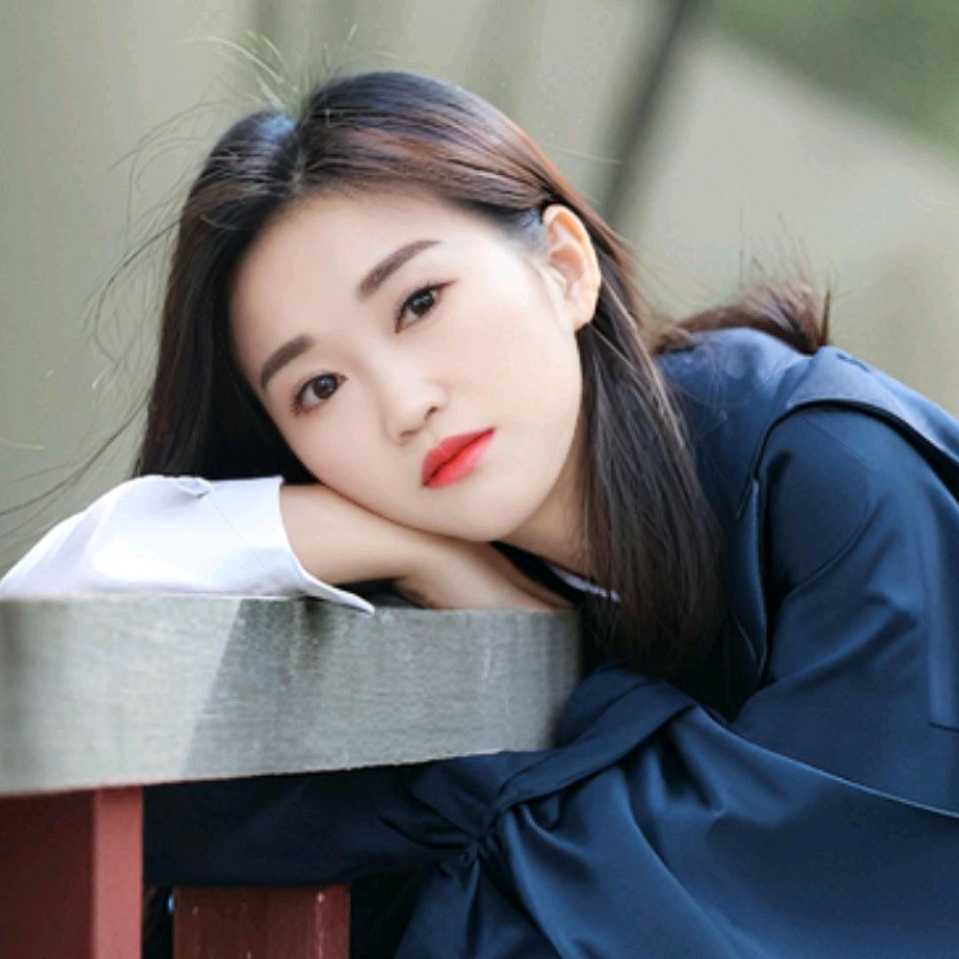 伤心难过的人