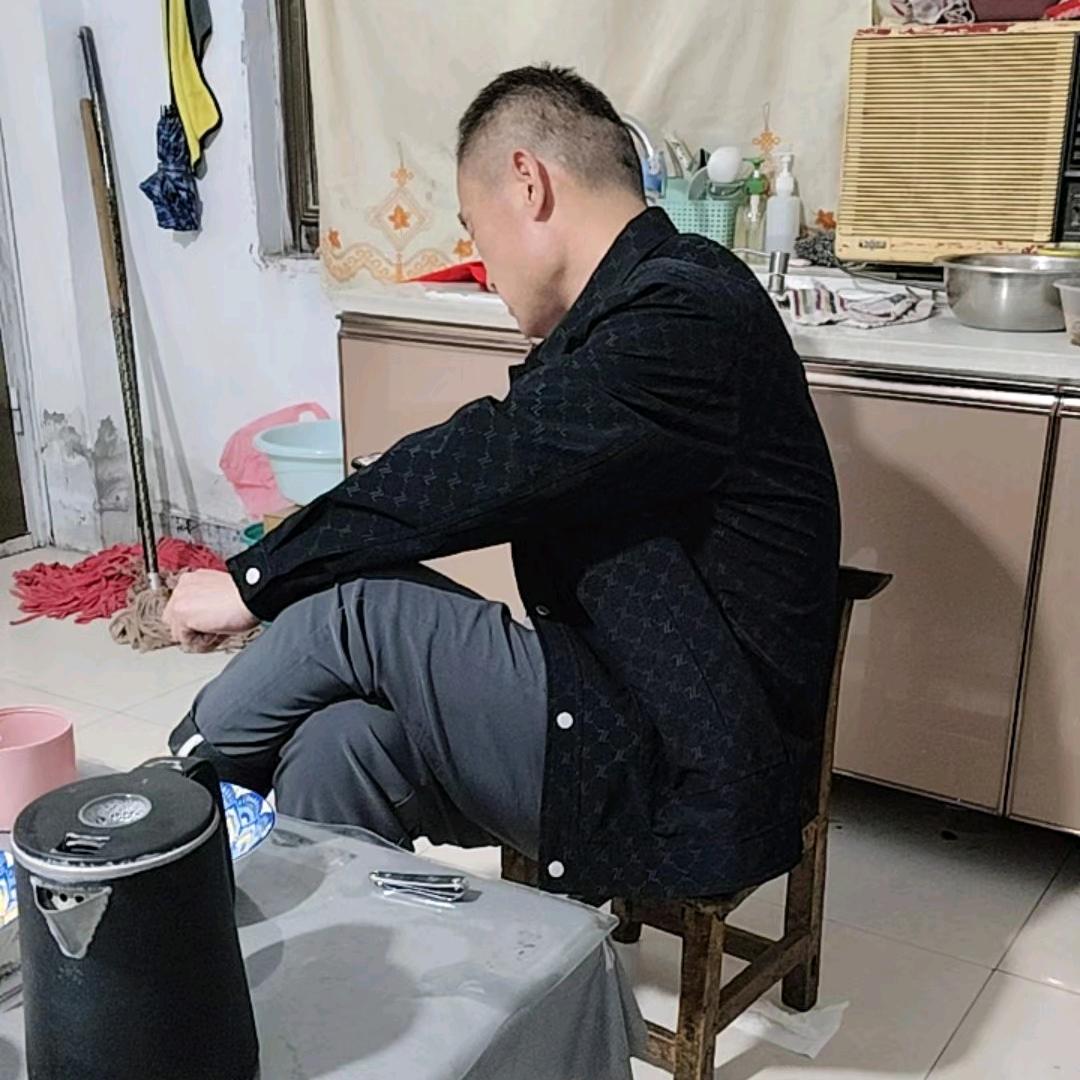 幸福一家人集成吊顶