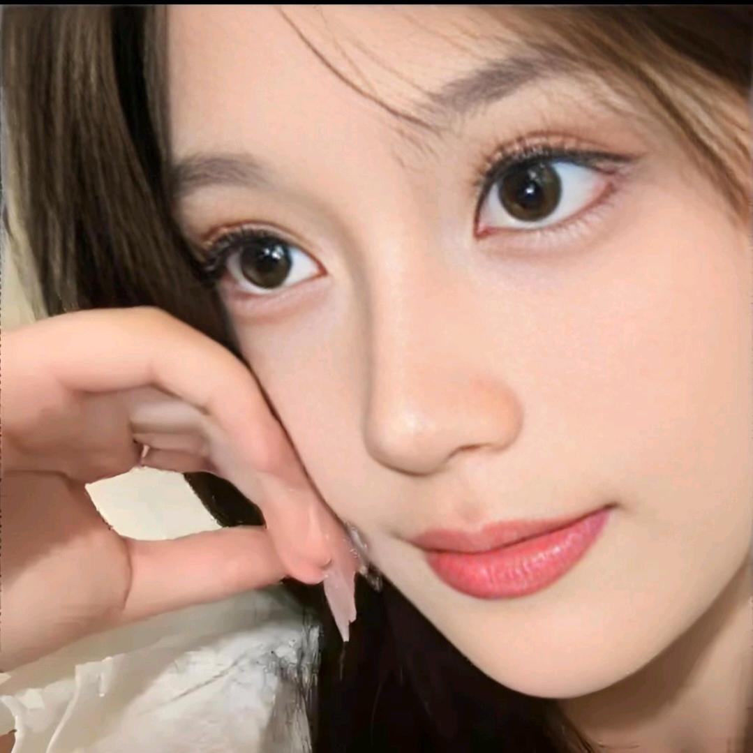 月亮好物在厨窗