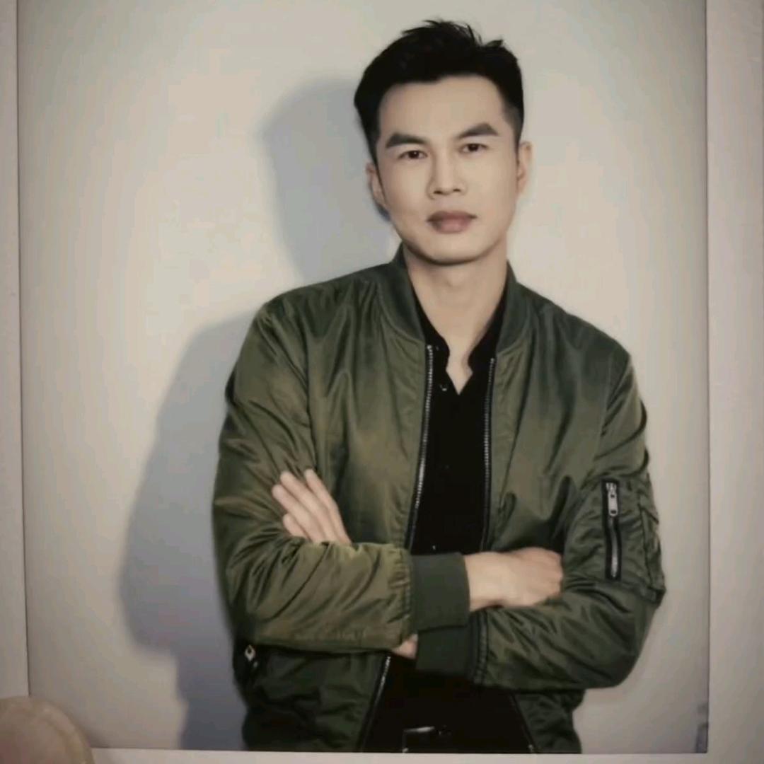 咖啡不加糖丶
