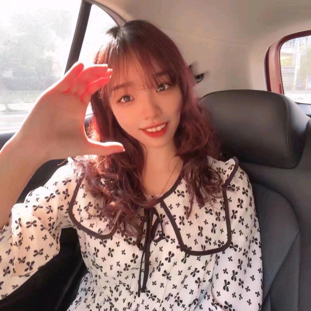 🌸