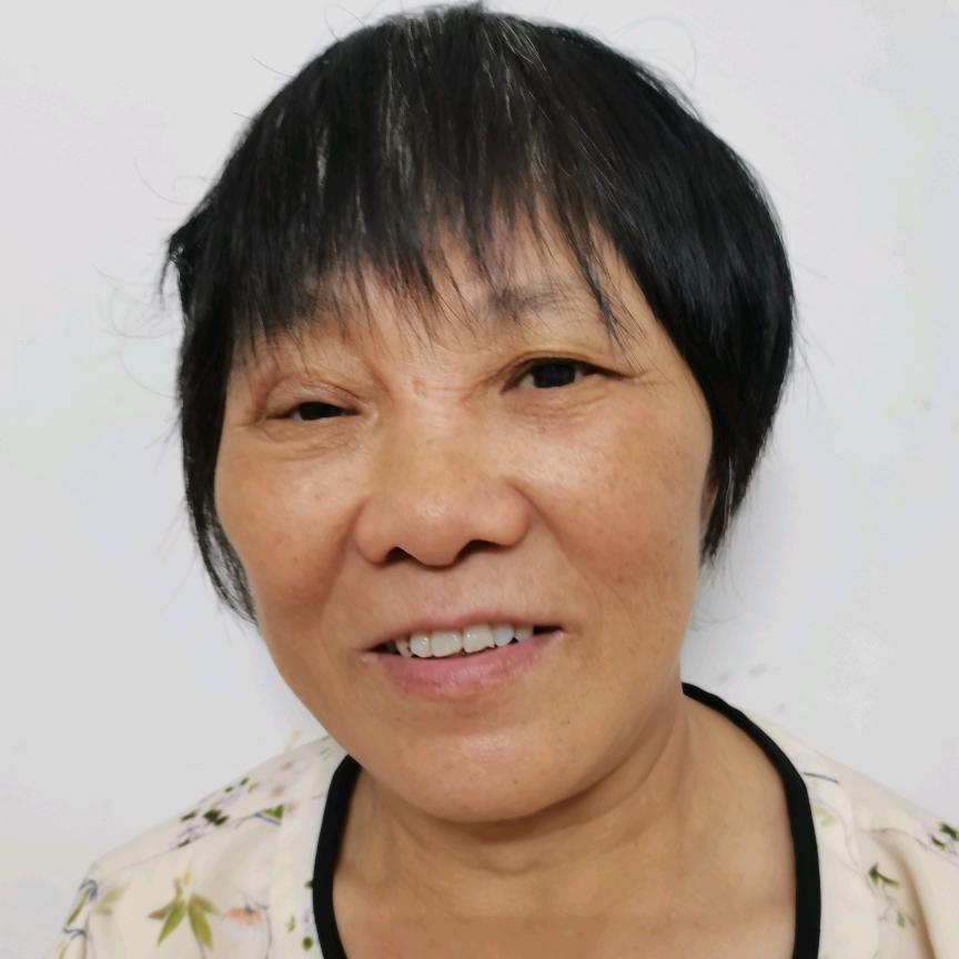 吴正英
