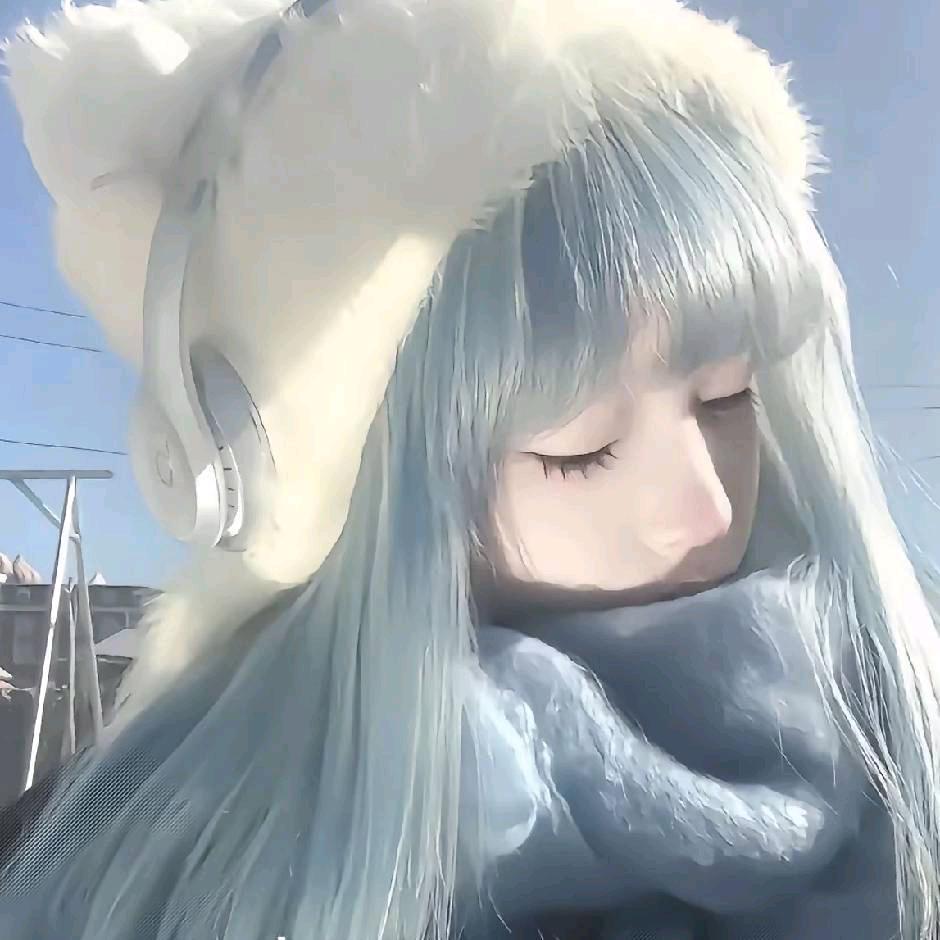 Mm。