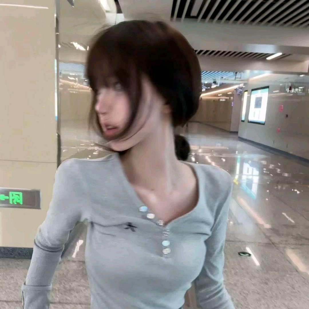 欣冉爱吃蛋糕^🎊