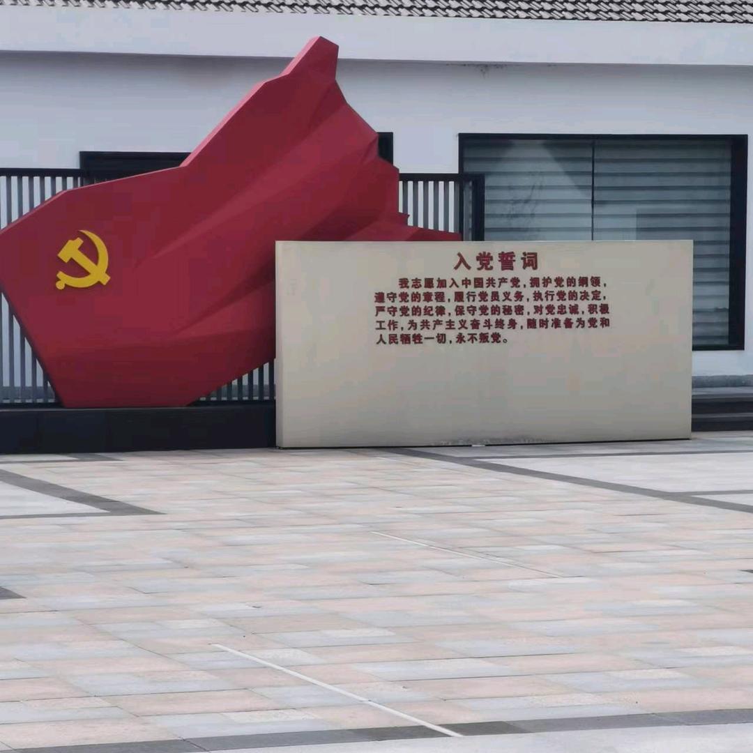 喝杯咖啡再说（拒绝私聊）