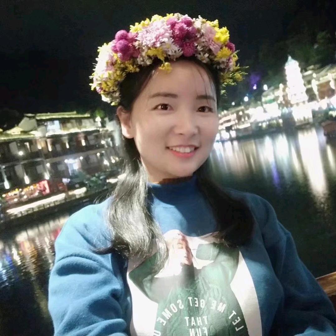 阳新房产周志丽