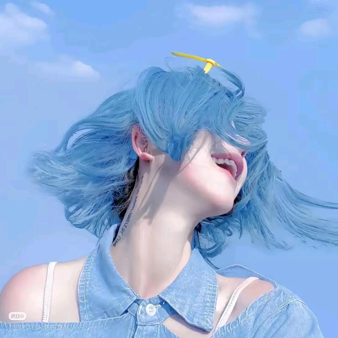 水蓝星期天的夏日🫐