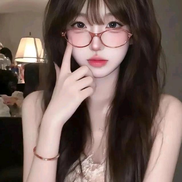 林婉儿（400粉冲冲冲）😘