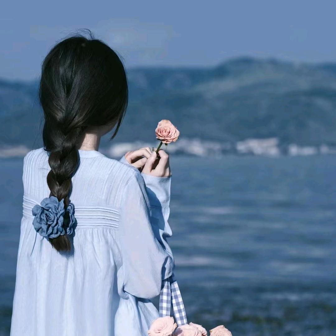 张姐在宁波（休今枪）