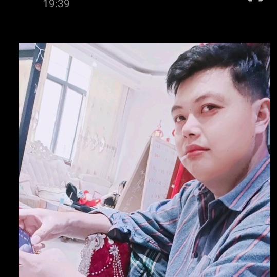 不当大哥好多年