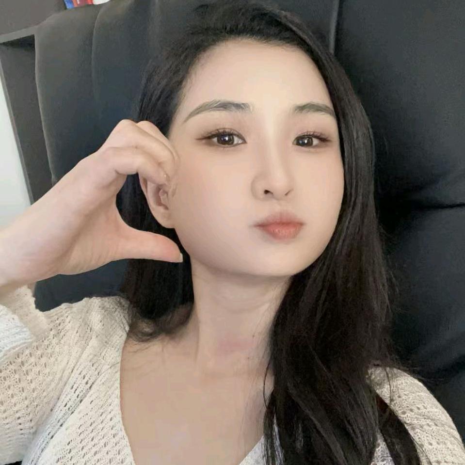 泡芙小姐（lolm）
