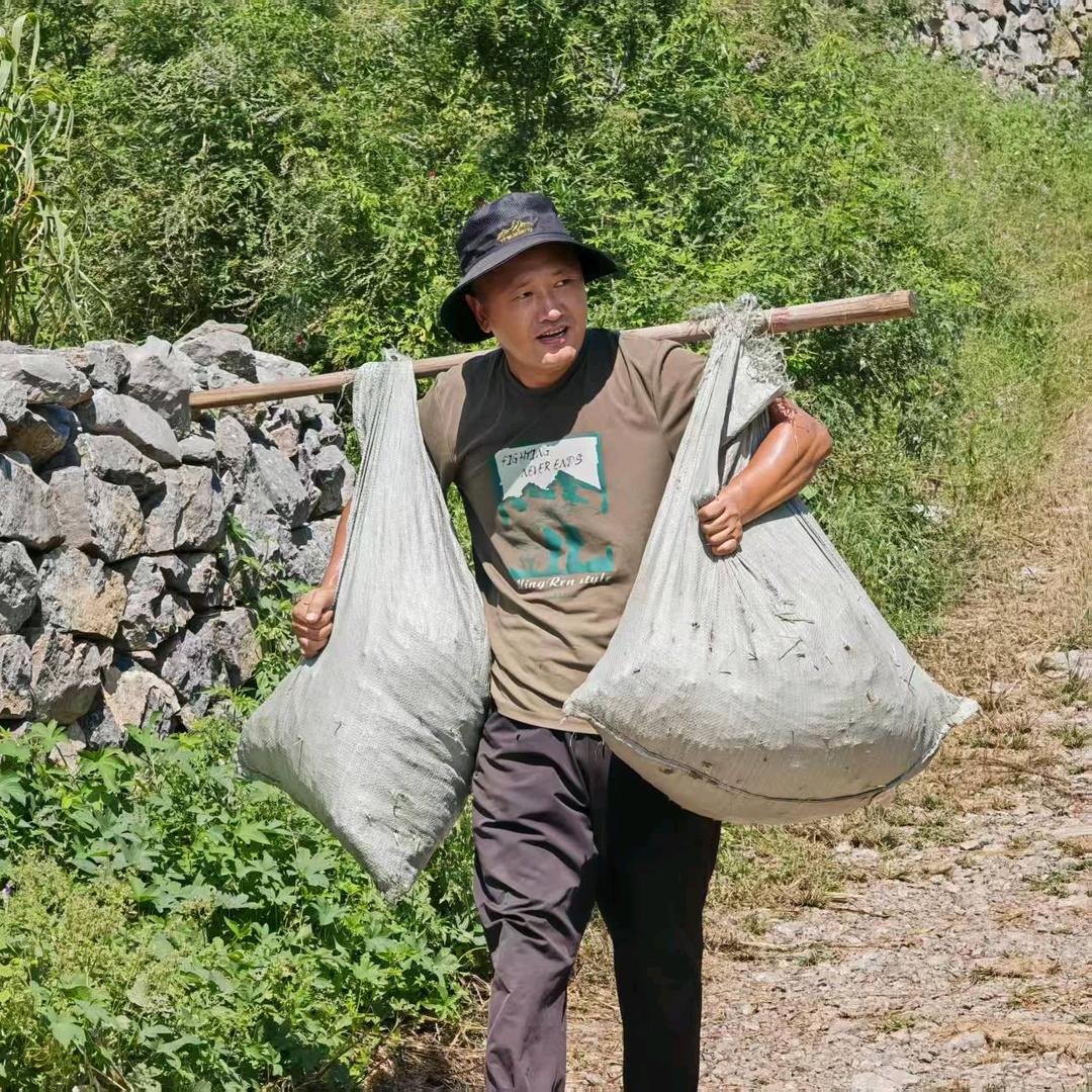 泰山🇨🇳水龙洞