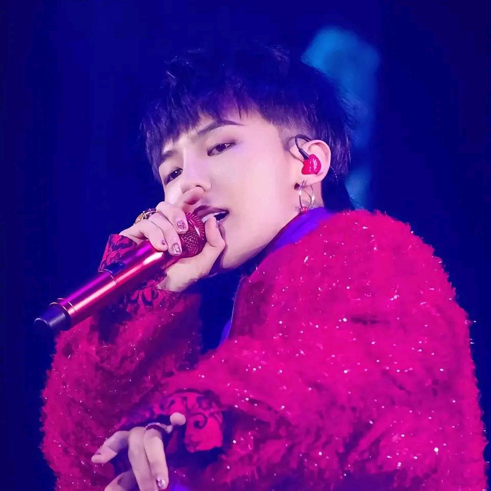 Leader