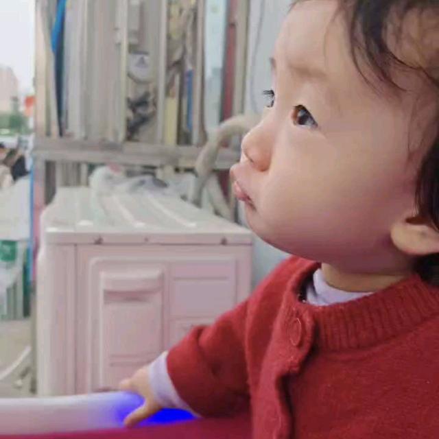 郡颖宝贝童装（带娃中）