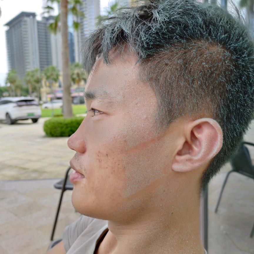 啊浪，刮灰专业刮腻子。