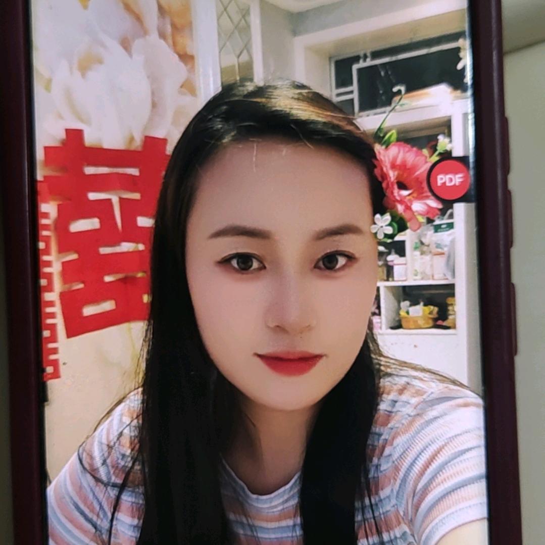 甜甜妈3   14.18开播号在主页