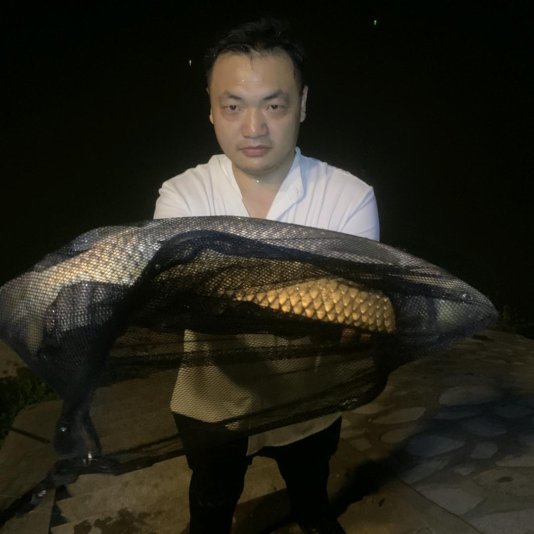 兵王钓鱼