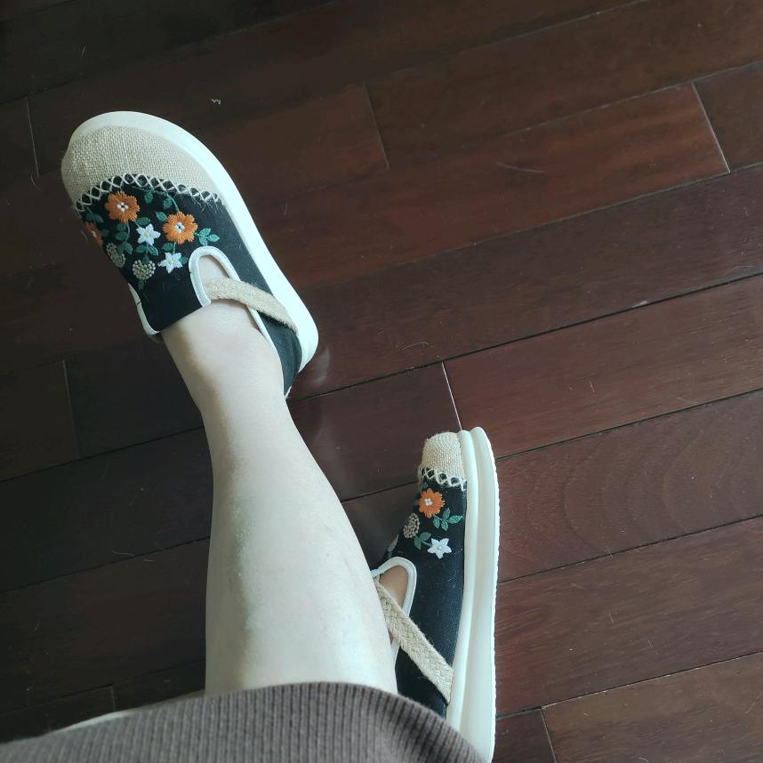 木兰阁兰木阁鞋类专卖店