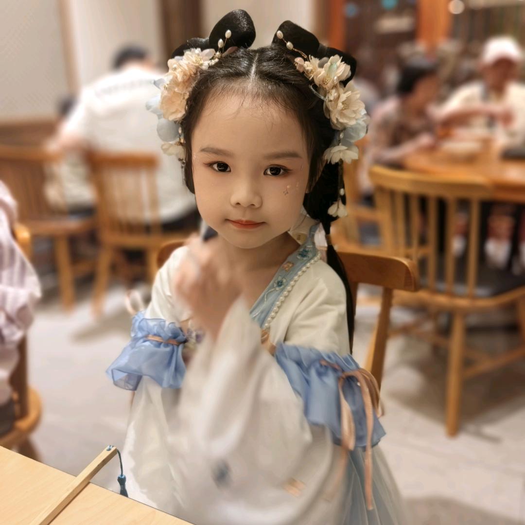 小小奶奶